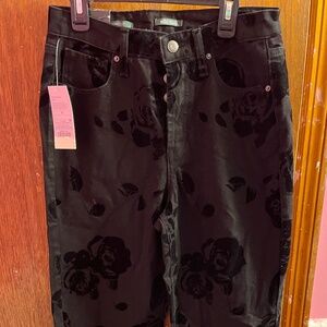 Wild Fable BLACK FLOWER jeans